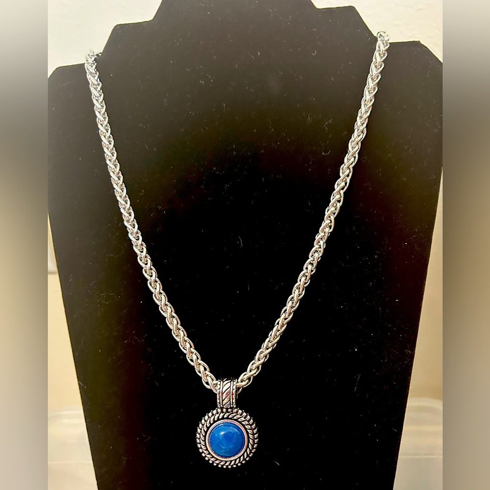 Gorgeous Necklace